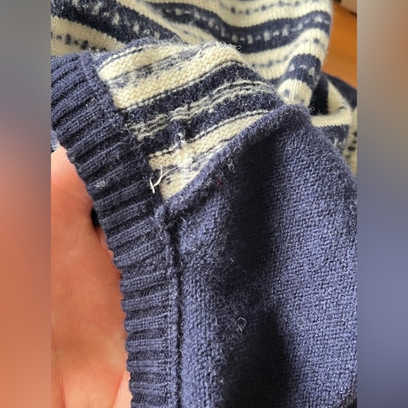 Vintage Club Monaco knit wool sweater - Picture 11 of 11